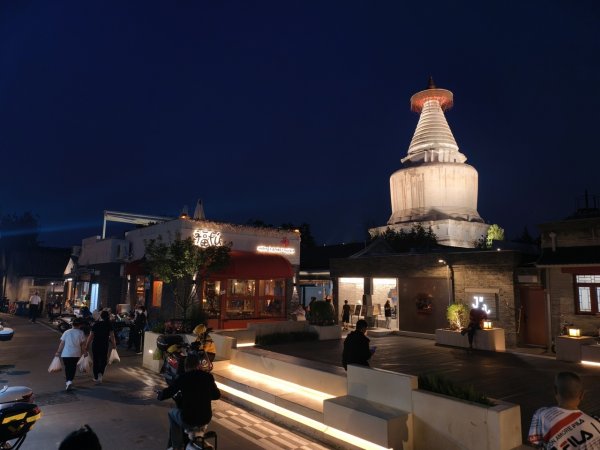 鑫东财配资 750余年北京妙应寺白塔展新姿